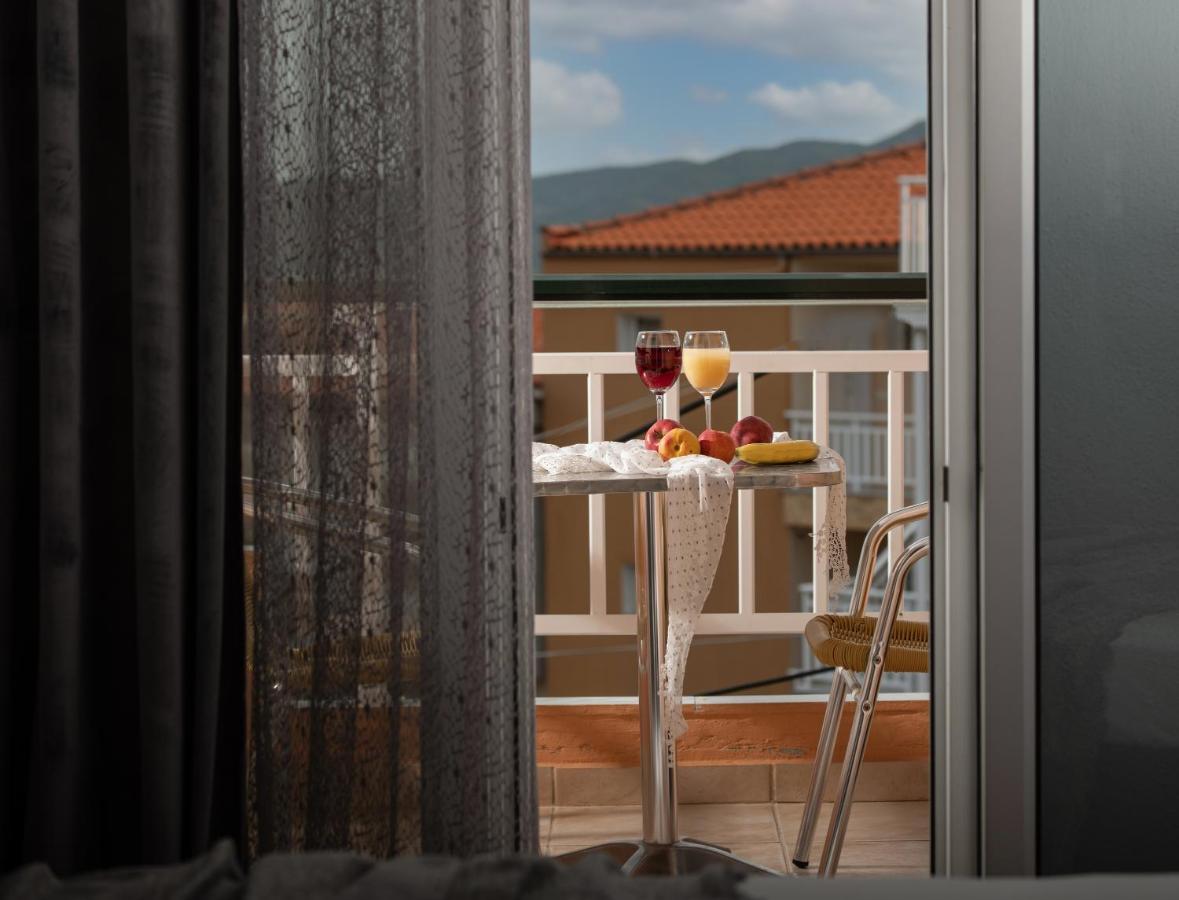 House Toula Elegant Apartment Sarti Exterior photo